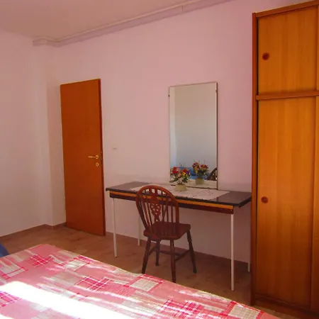 Apartment Two-bedroom In Pula Xi