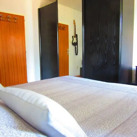 Two-bedroom In Pula Xi * Veruda
