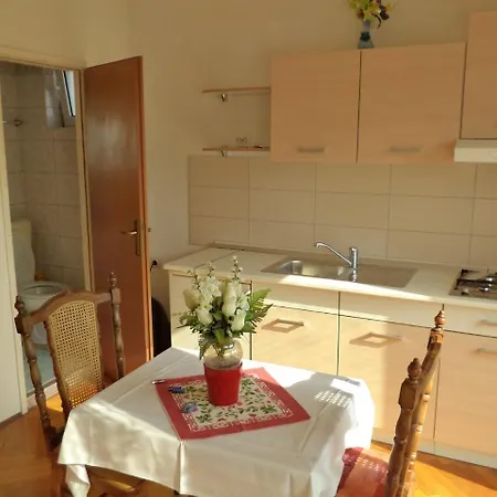 Two-bedroom In Pula Xi Apartment Veruda