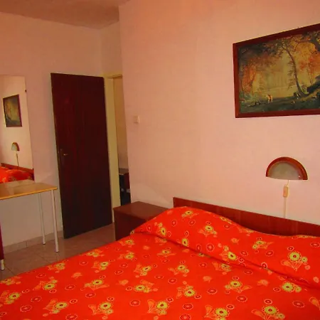 Two-bedroom In Pula Xi * Veruda
