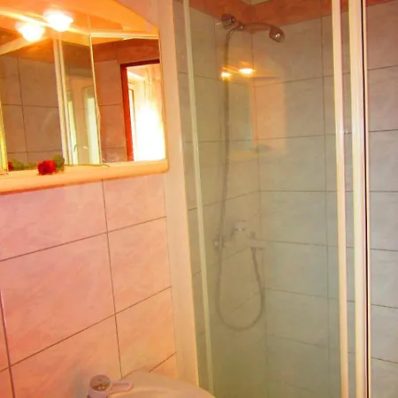 Appartamento Two-bedroom In Xi Pola
